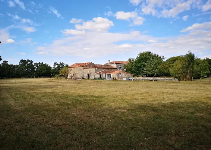 Сasa de vacaciones In Equestrian